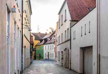 真相难辨：黑料网爆料网红整容失败，多人账号被封